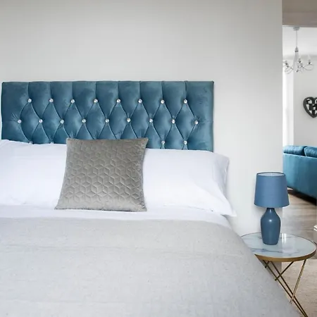 Osprey Residence - Smart & Stylish Apartment In The Heart Of Kendal Exterior photo